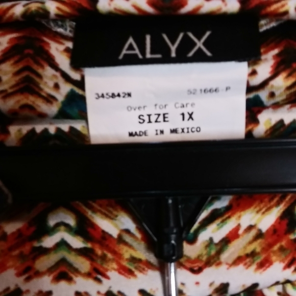 BEAUTIFUL AND COLORFUL MAXI SKIRT by ALYX Size 1x - Picture 8 of 8